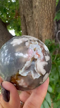 Load and play video in Gallery viewer, Beautiful Flower Agate Sphere with Druzy Pocket
