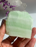 Load image into Gallery viewer, UV Reactive Green Calcite Points
